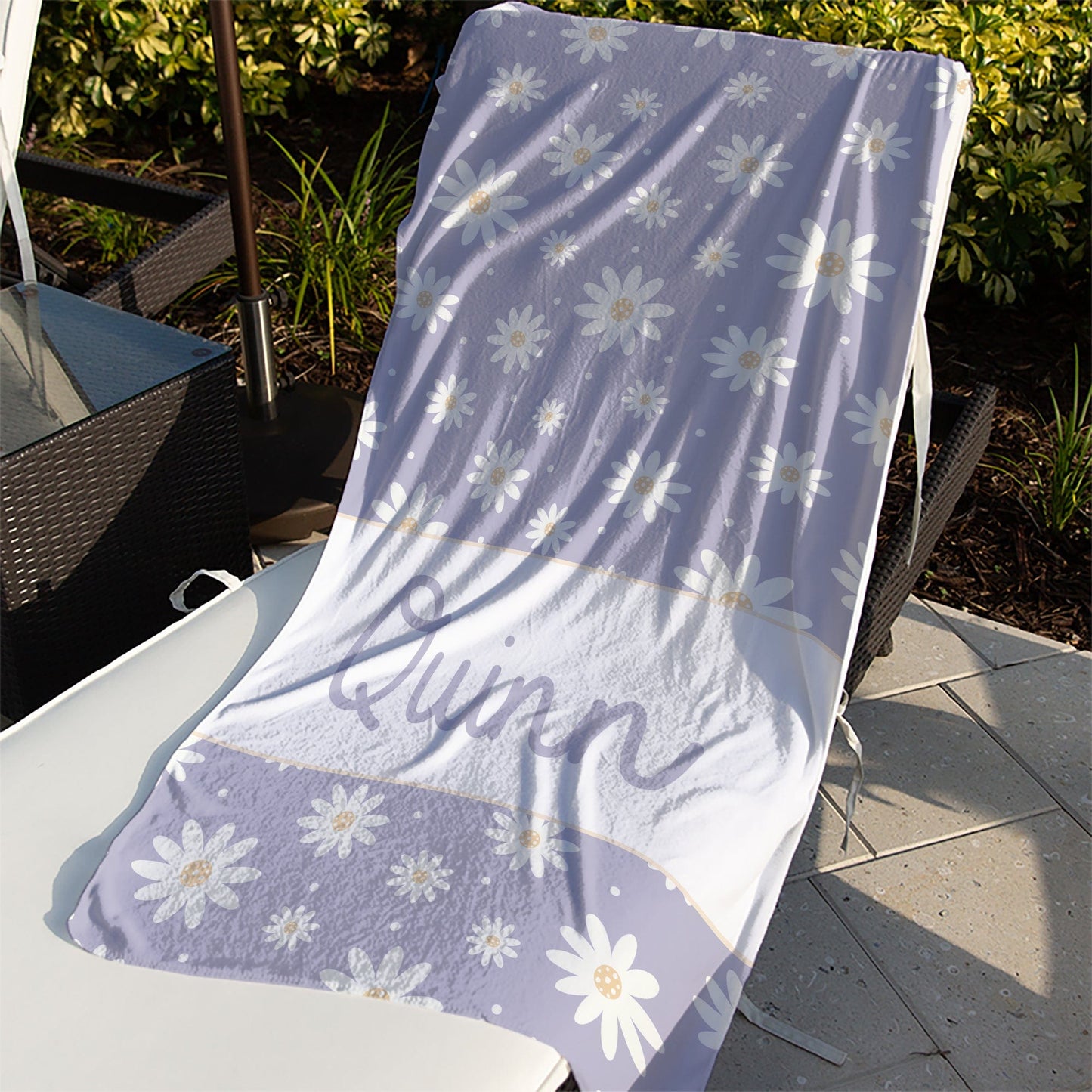 Loving Lavender Daisy Towel